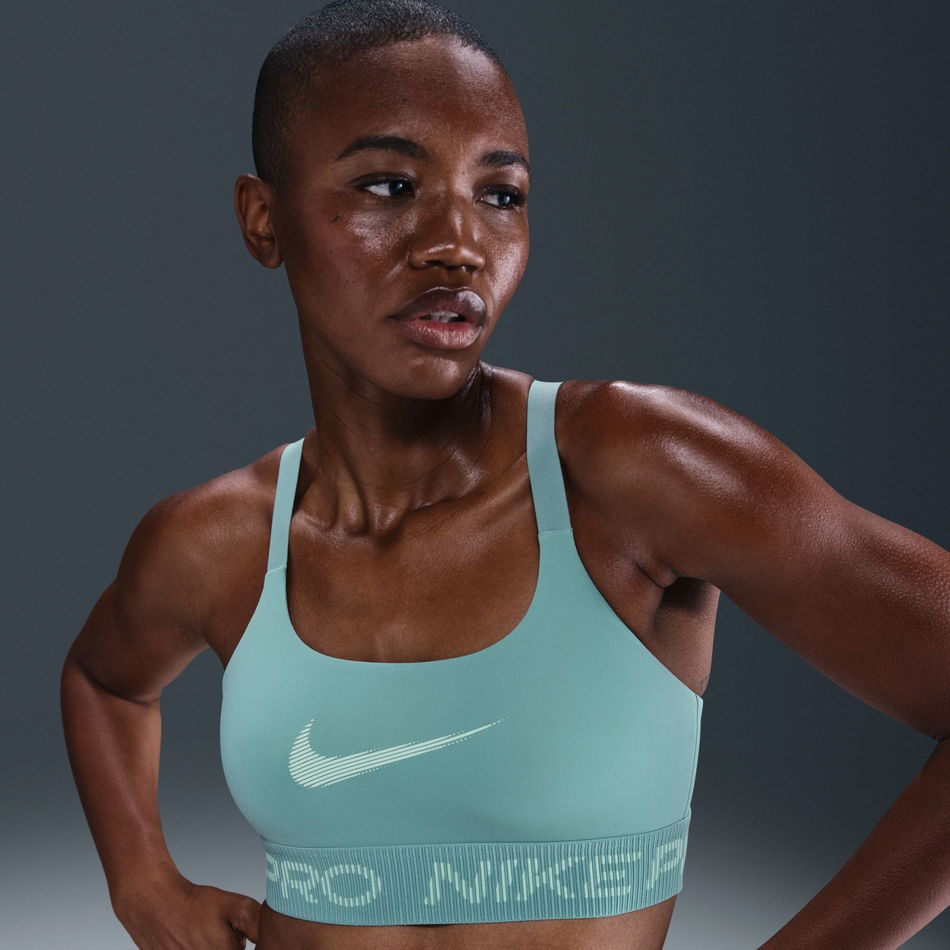 Nike Pro Hafif Destekli Pedsiz Bra Kadın Sporcu Sütyeni