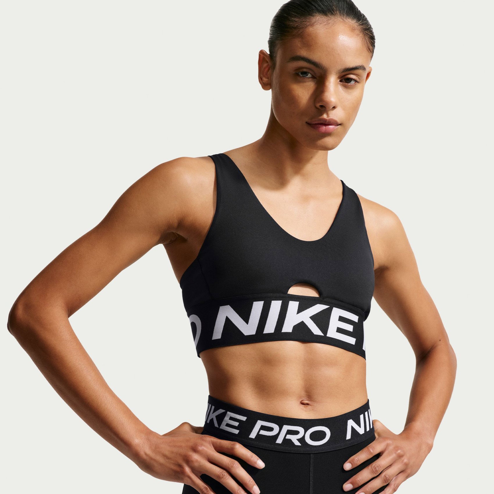 Nike Nike Pro Indy Plunge Bra Bold Pedli Kadın Sporcu Sütyeni