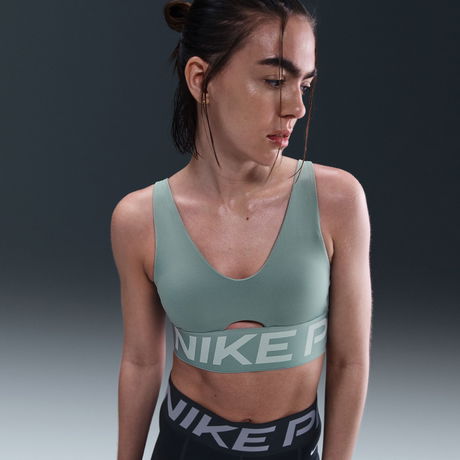 NIKE - Nike Pro Indy Plunge Orta Destekli Pedli Bra Kadın Sporcu Sütyeni