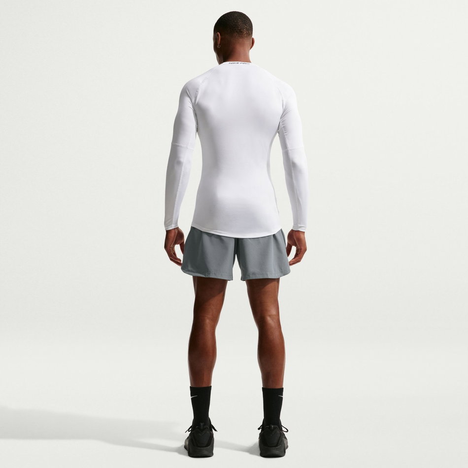 Nike Pro Training Dri-FIT 6