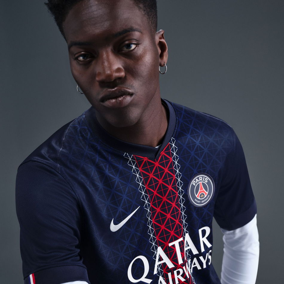 PSG 2025/26 Stadium Home Dri-FIT Jersey Erkek Forma
