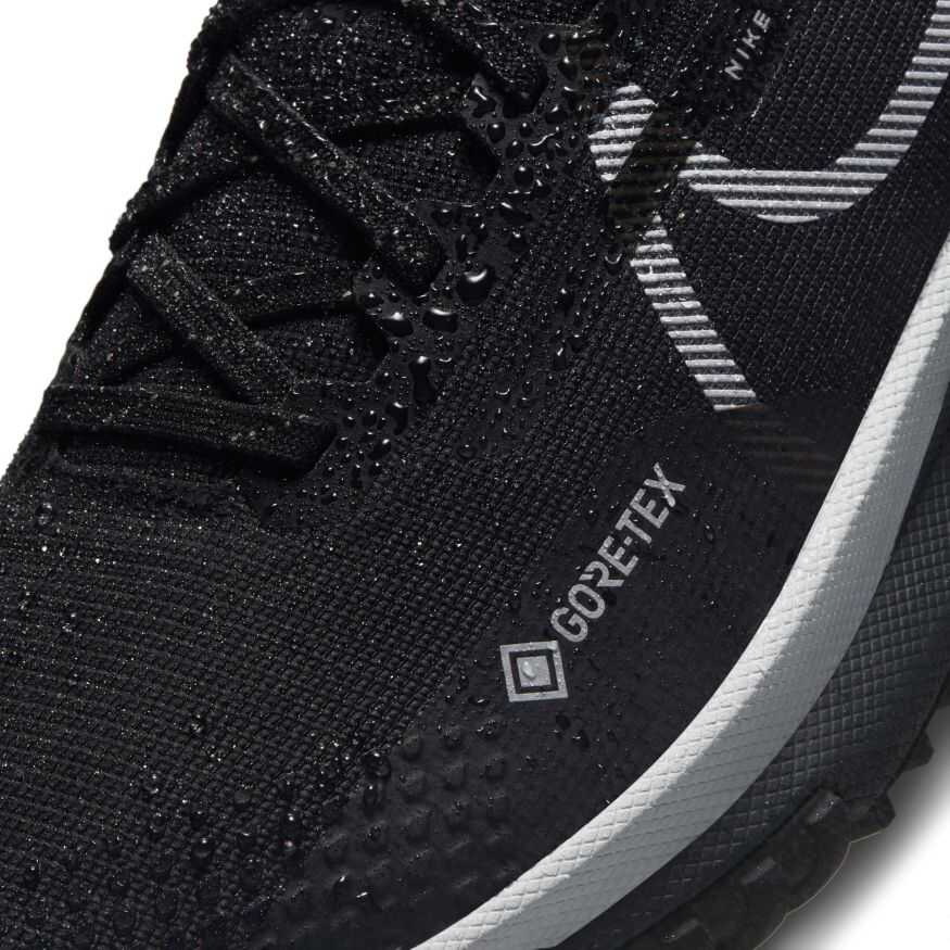 React Pegasus Trail 4 Gore Tex Kadın Koşu Ayakkabısı