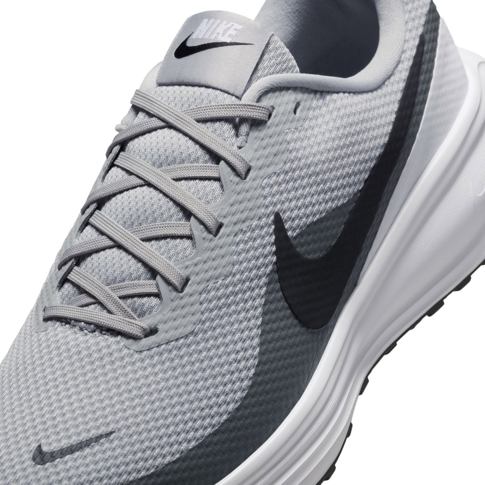 Nike Gri Nike Revolution 8
