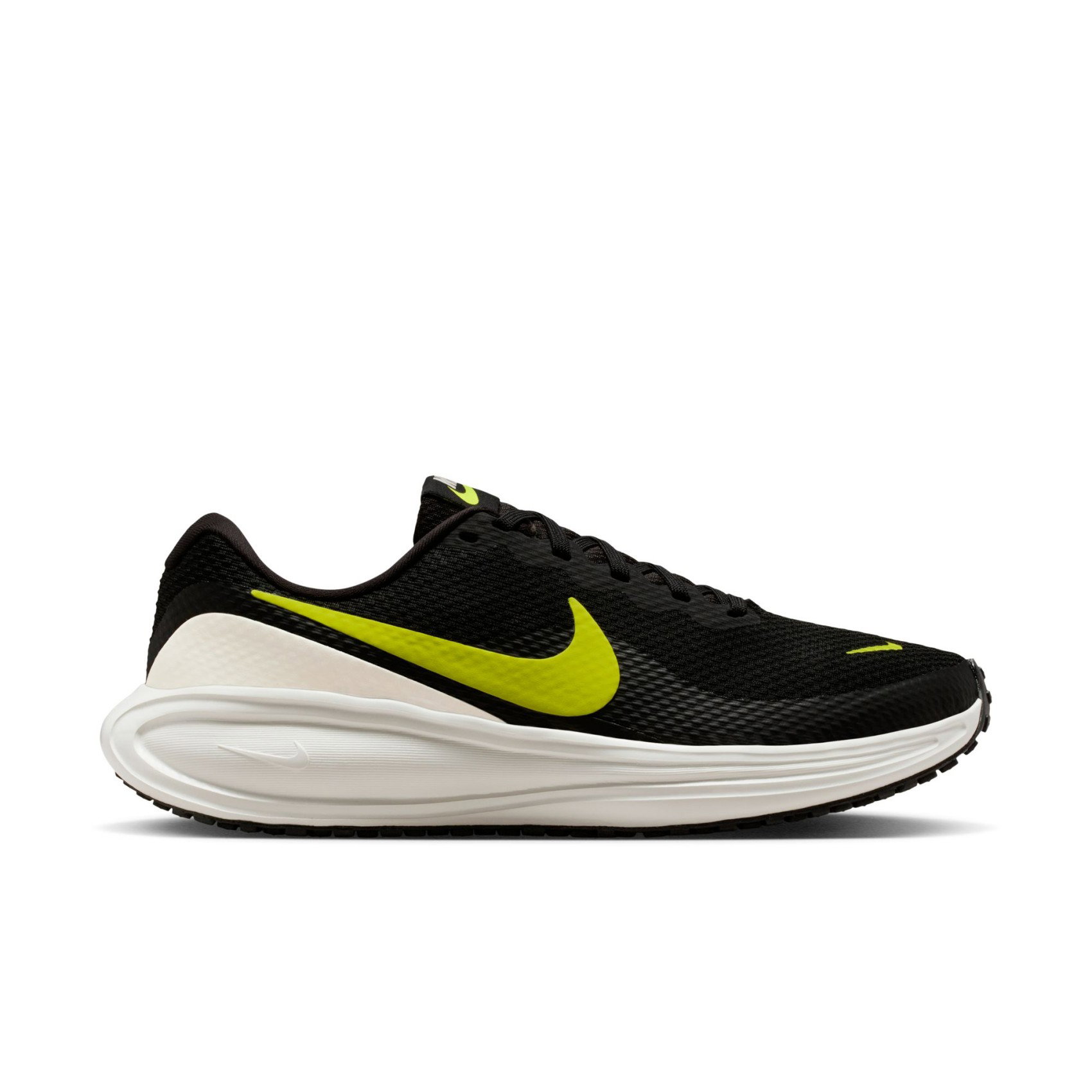 Nike Siyah Nike Revolution 8