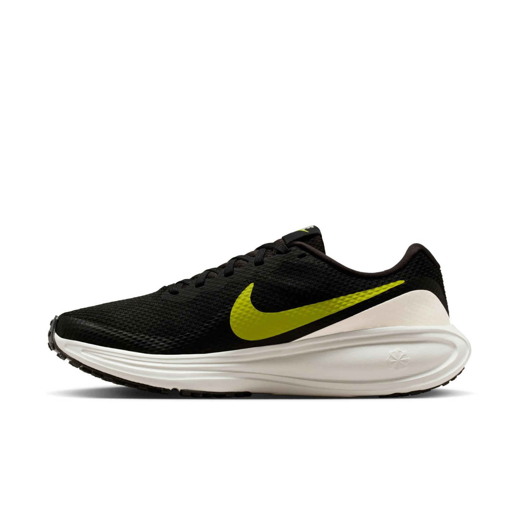 Nike Siyah Nike Revolution 8