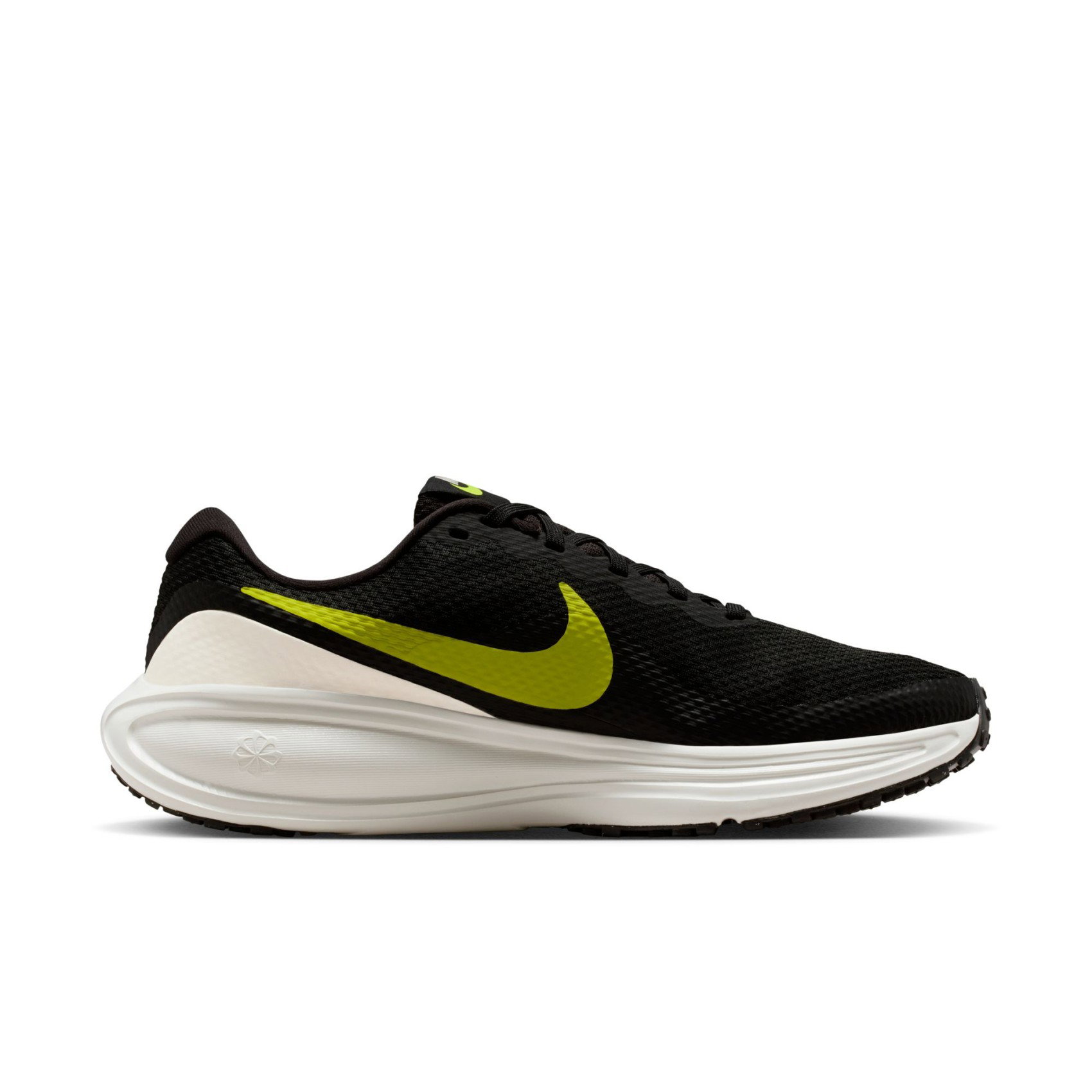 Nike Siyah Nike Revolution 8