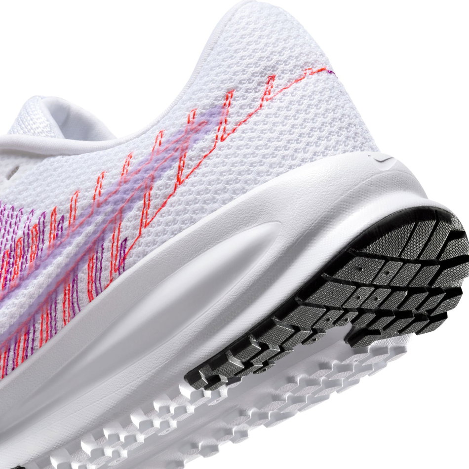 Run Defy Kadın Koşu Ayakkabısı