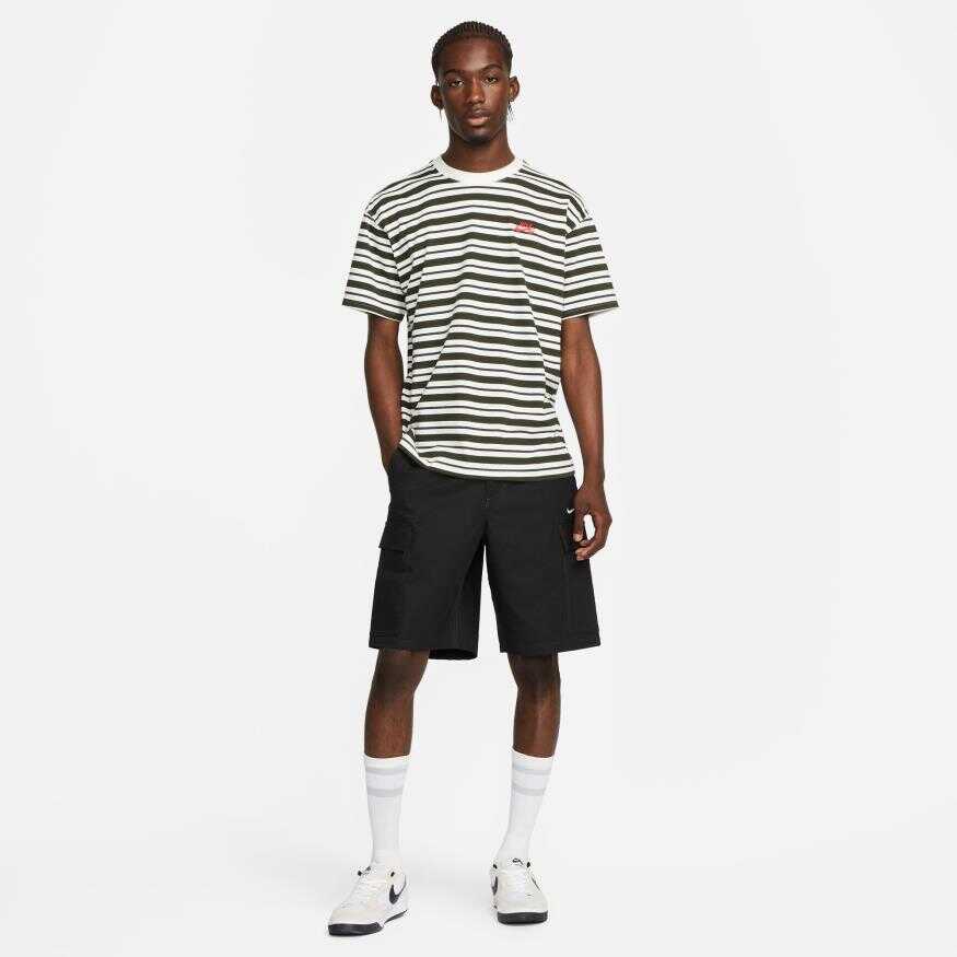 Nike SB Cargo Short Erkek Şort