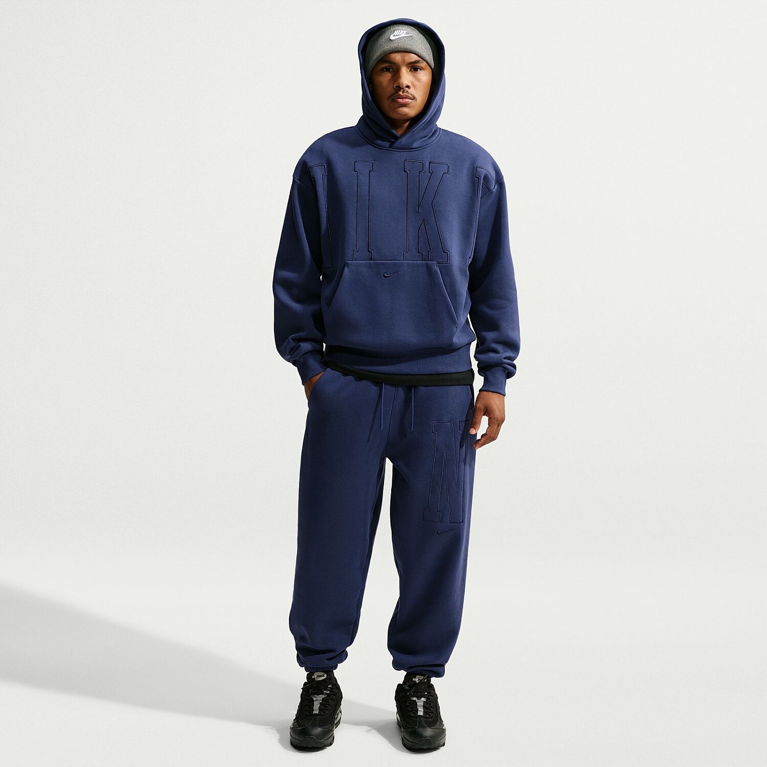 Мужские спортивные штаны Nike Solo Bb Cuff Pant Gfx