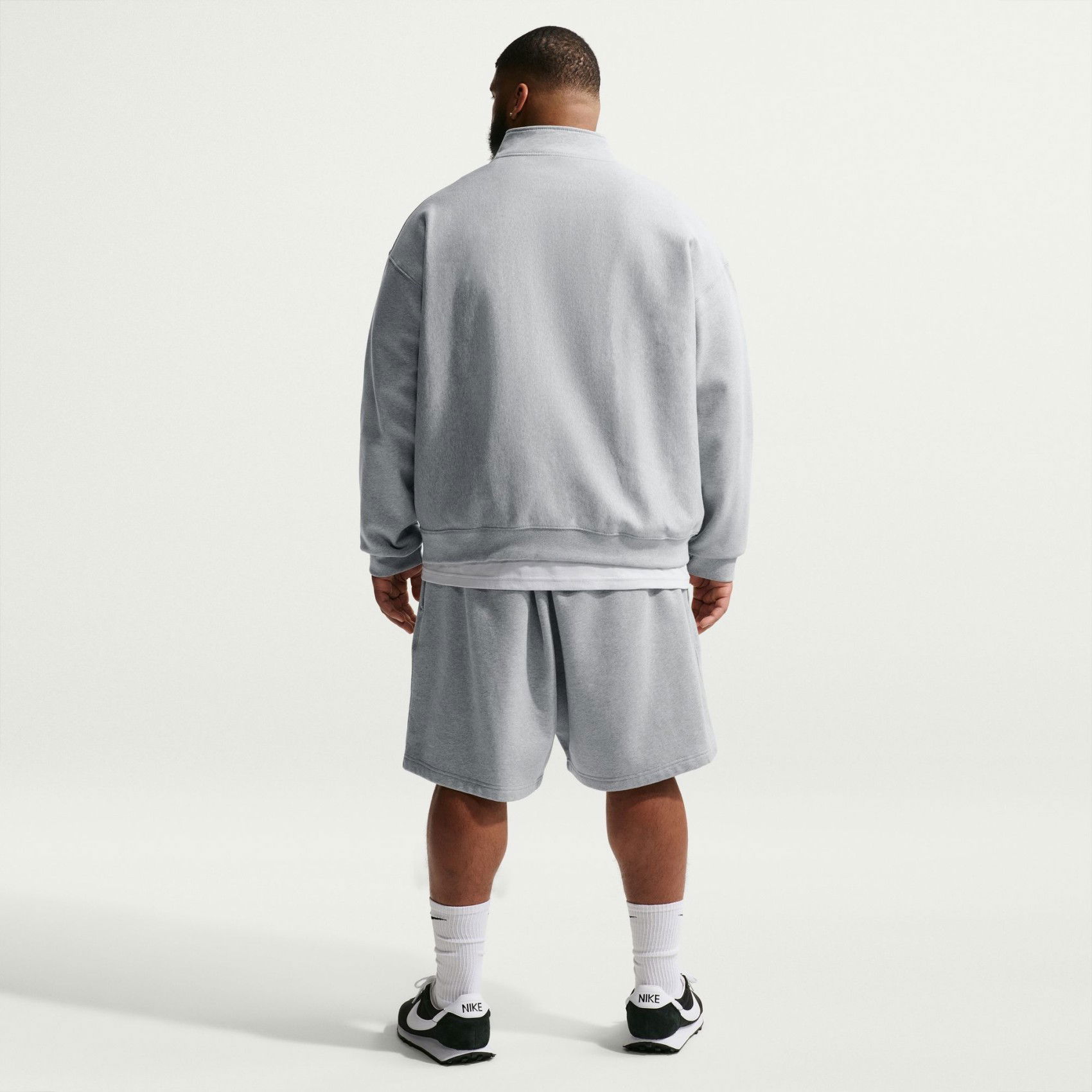 nike boğazlı sweatshirt