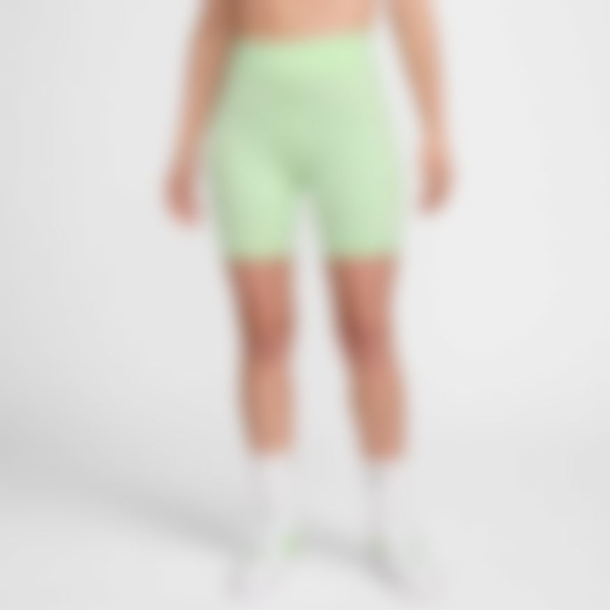 NIKE - NSW 8In Short Kadın Şort (1)