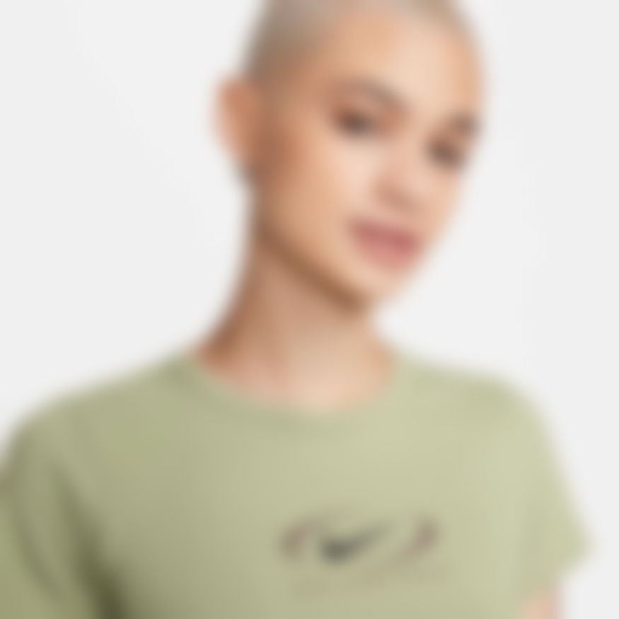 NIKE - NSW Baby Tee Swoosh Kadın Tişört