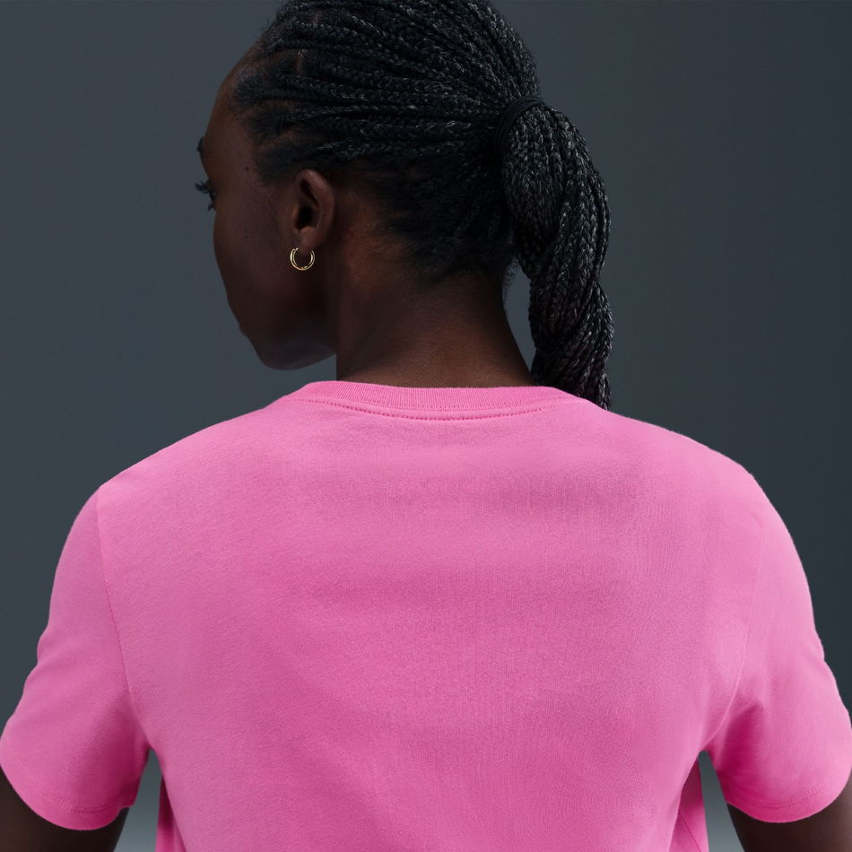Nike Sportswear Club SS Tee Icon Futura Kadın Pembe Tişört