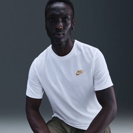 NIKE - Nike Sportswear Club Tee Erkek Beyaz Tişört