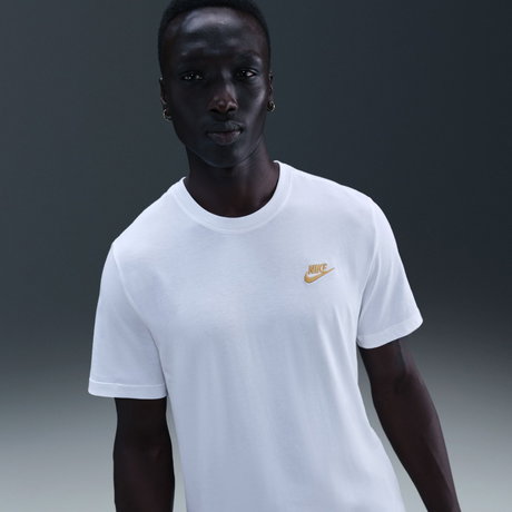 NIKE - Nike Sportswear Club Tee Erkek Beyaz Tişört (1)