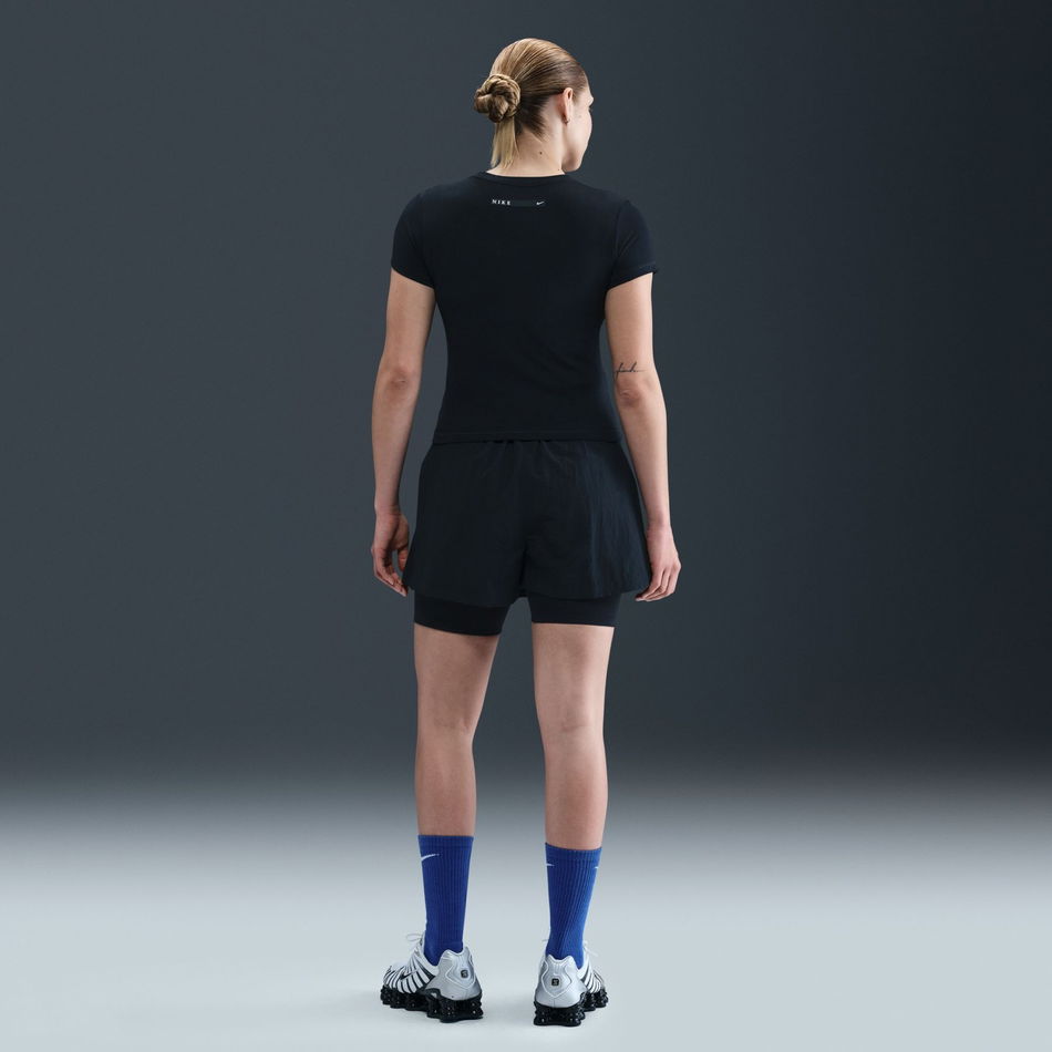 Nike Sportswear Crop Kadın Siyah Tişört