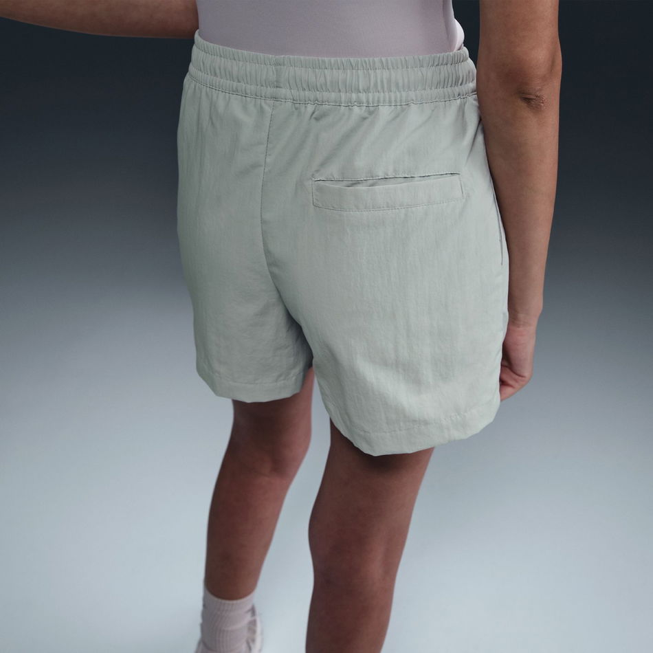 Nike Sportswear Essential 5