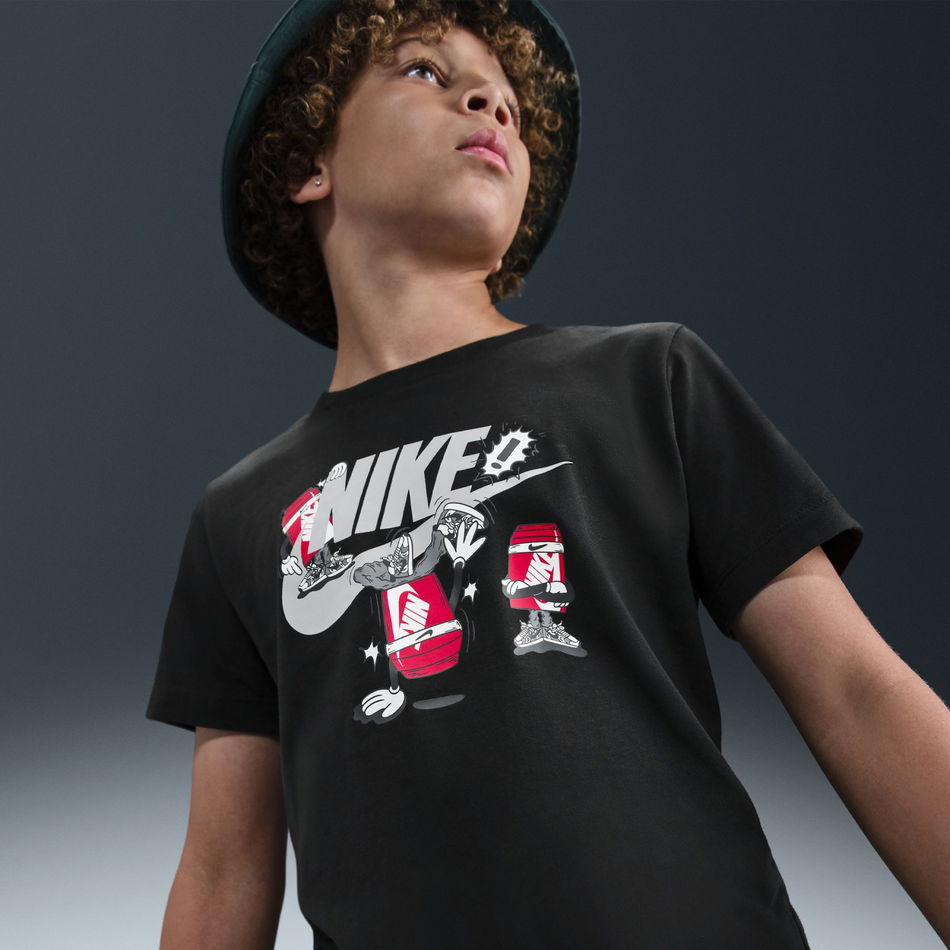 Nike Sportswear Tee Boxy Çocuk Tişört