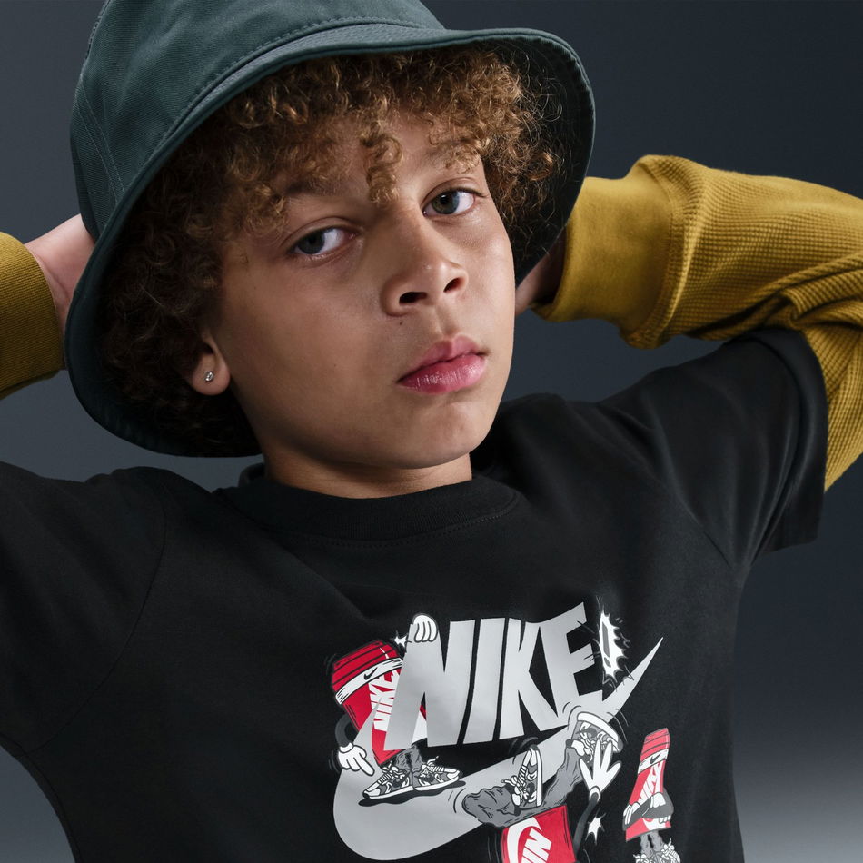 Nike Sportswear Tee Boxy Çocuk Tişört