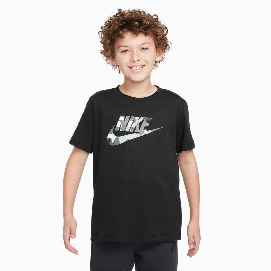 Nike Sportswear Tee Club Essential Camo Çocuk Tişört