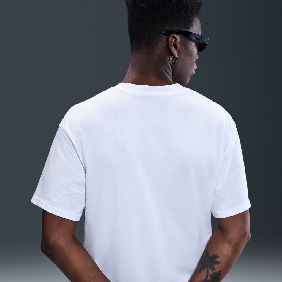 Nike Sportswear Tee Erkek Beyaz Tişört