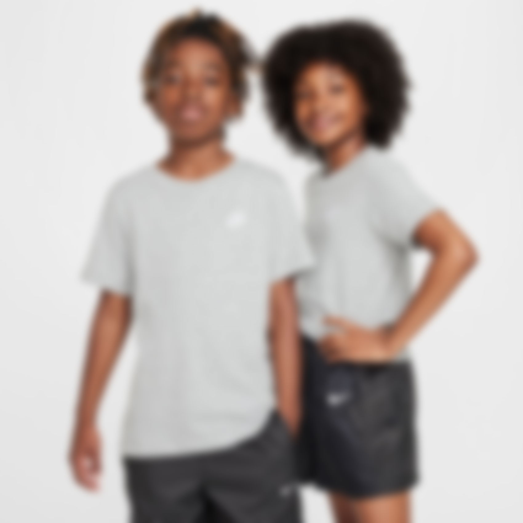 NIKE - Nike Sportswear Tee Futura Çocuk Gri Tişört