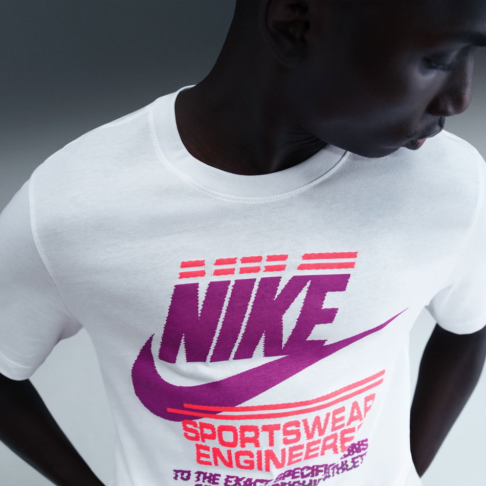 Nike Sportswear Tee Futura Erkek Beyaz Tişört