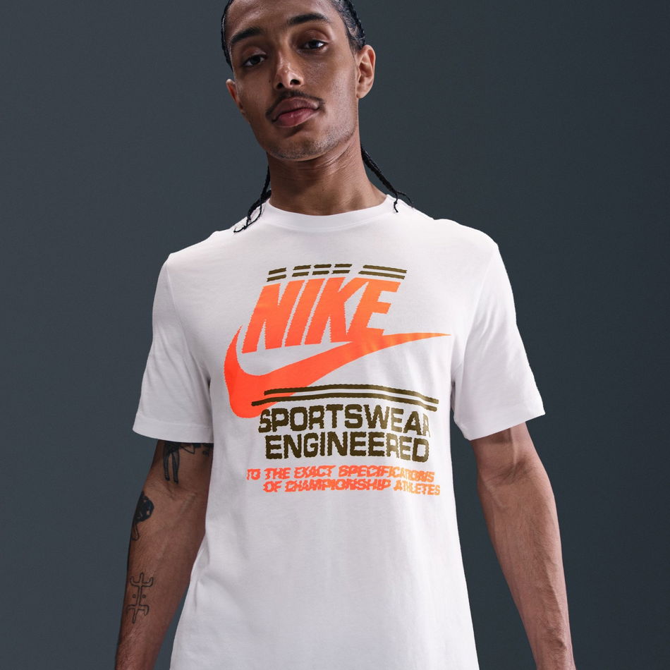 Nike Sportswear Tee Futura Erkek Tişört