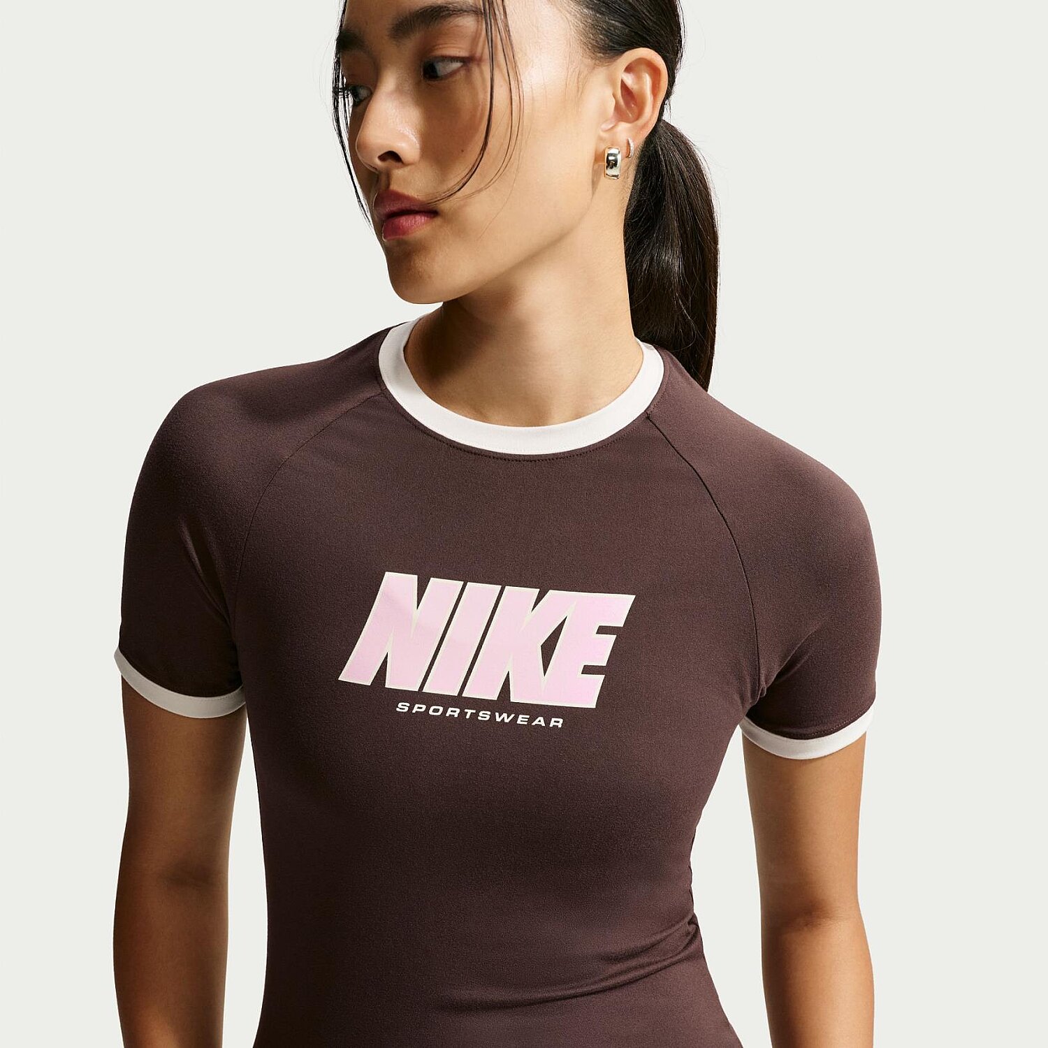 Женская футболка Nike Ss Fitted Top