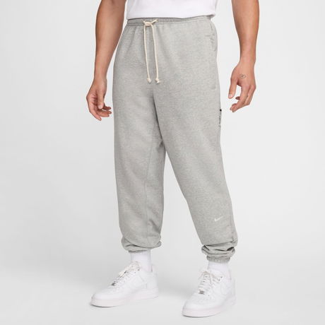 NIKE - Standard Issue Dri-FIT Pant Erkek Eşofman Altı