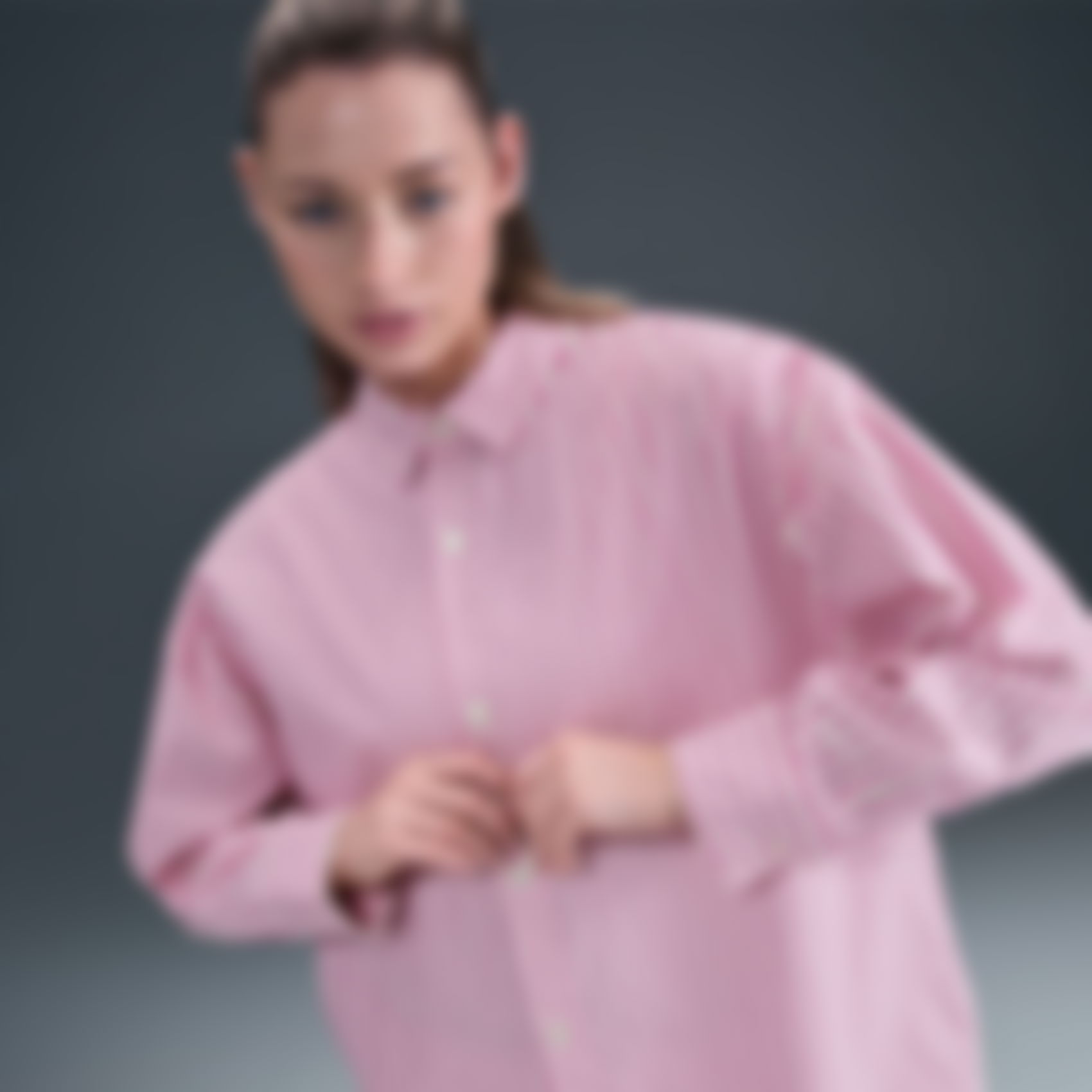 NIKE - Stripe Poplin Button-Up Kadın Pembe Gömlek