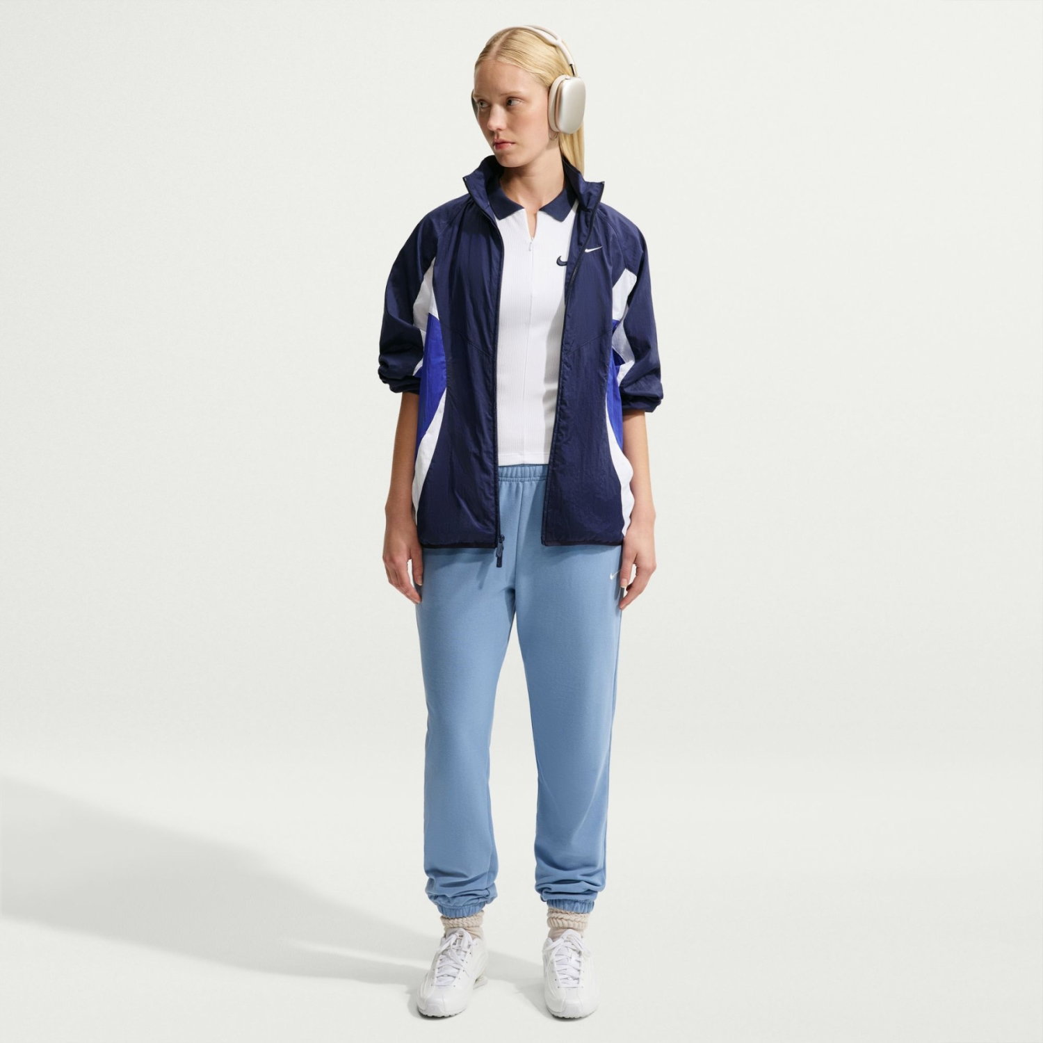Женские спортивные штаны Nike Studio Fleece Lw Mr Std Pant