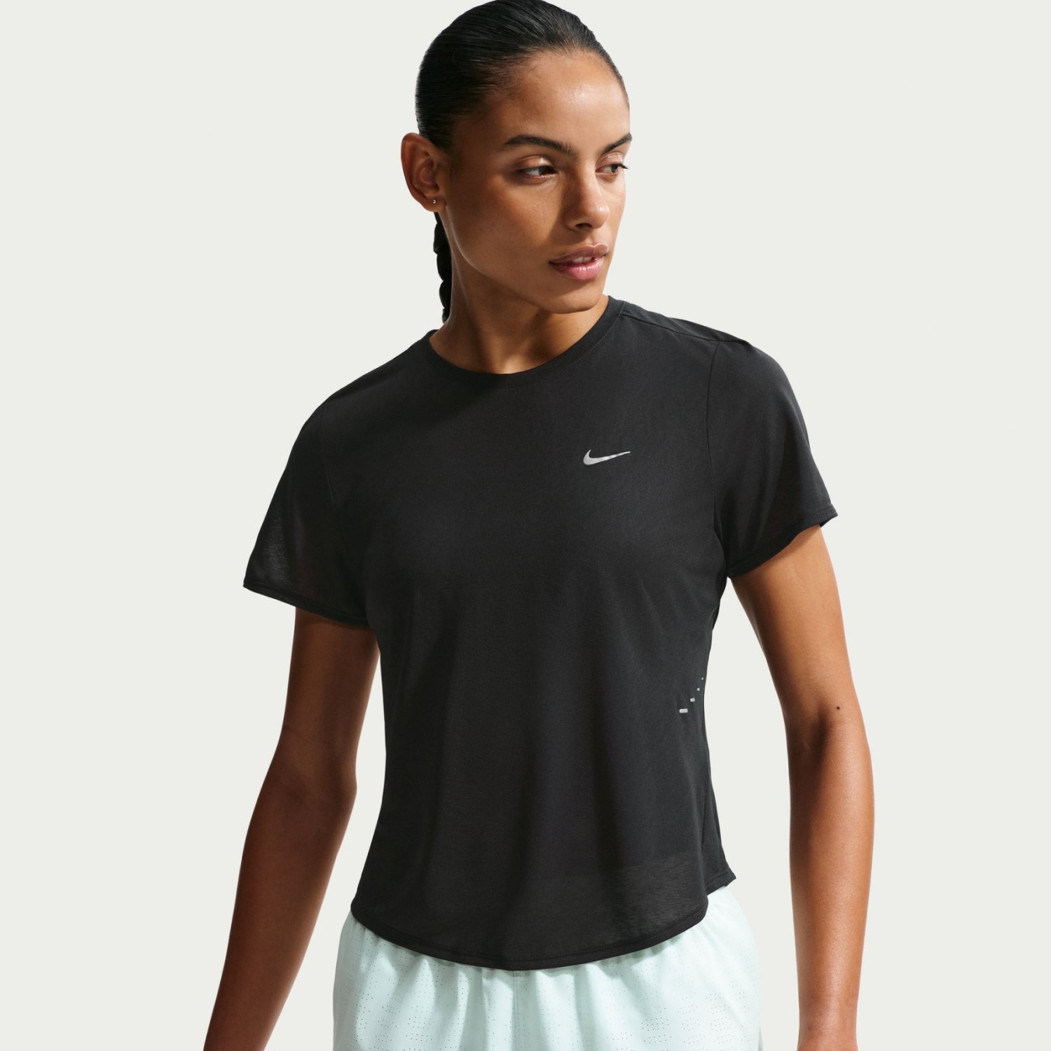 Женская футболка Nike Swift Breathe Ss Top