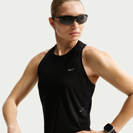 NIKE - Swift Breathe Tank Kadın Siyah Atlet