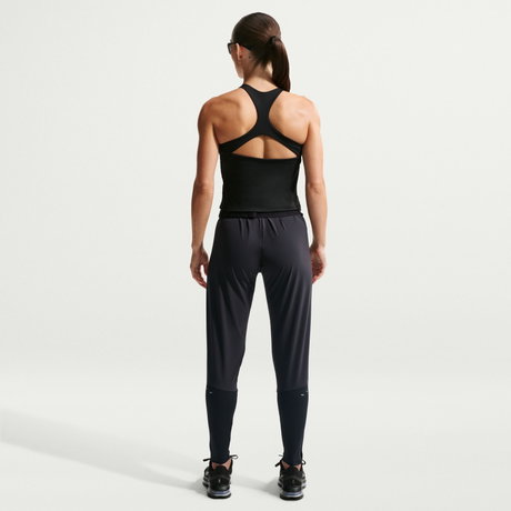 NIKE - Swift Dri-FIT MR Pant Kadın Siyah Eşofman Altı (1)
