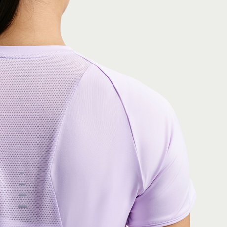 NIKE - Swift Dri-FIT Ss Top Kadın Mor Tişört (1)