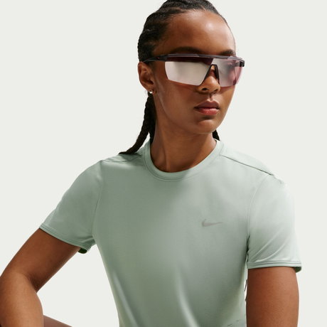 NIKE - Swift Dri-FIT Ss Top Kadın Tişört (1)