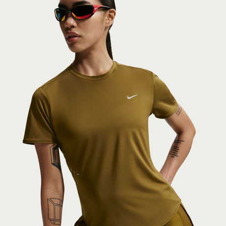 NIKE - Swift Dri-FIT Ss Top Kadın Tişört