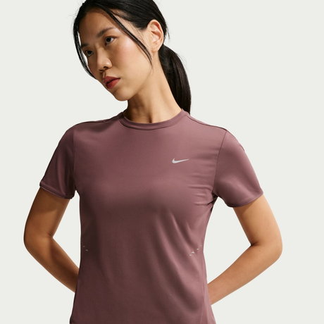 NIKE - Swift Dri-FIT Ss Top Kadın Tişört (1)