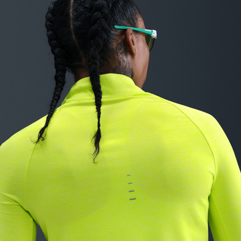 Swift Dri-FIT UV HZ Top Kadın Sarı Sweatshirt