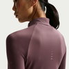 NIKE - Swift Dri-FIT UV Hz Top Kadın Sweatshirt (1)