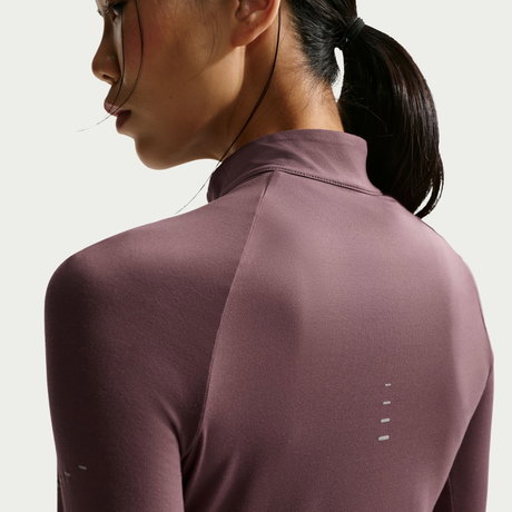 NIKE - Swift Dri-FIT UV Hz Top Kadın Sweatshirt (1)