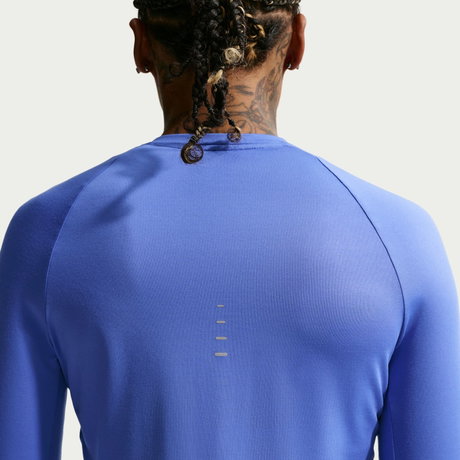 NIKE - Swift Dri-FIT UV Ls Crew Kadın Mavi Sweatshirt (1)