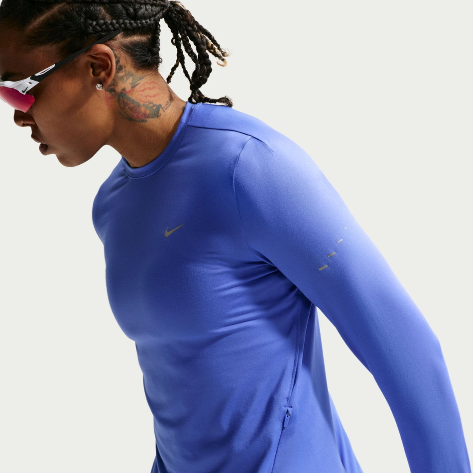 Swift Dri-FIT UV Ls Crew Kadın Mavi Sweatshirt