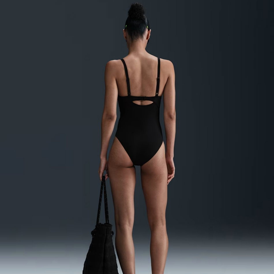 Nike Swim Effortless Essential V-Neck Kadın Siyah Mayo