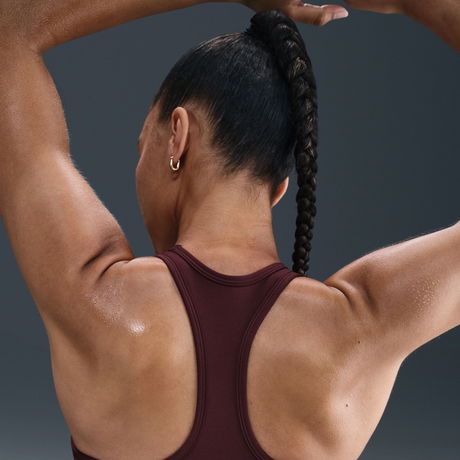 NIKE - Swoosh Medium Support Bra Kadın Bordo Sporcu Sütyeni (1)