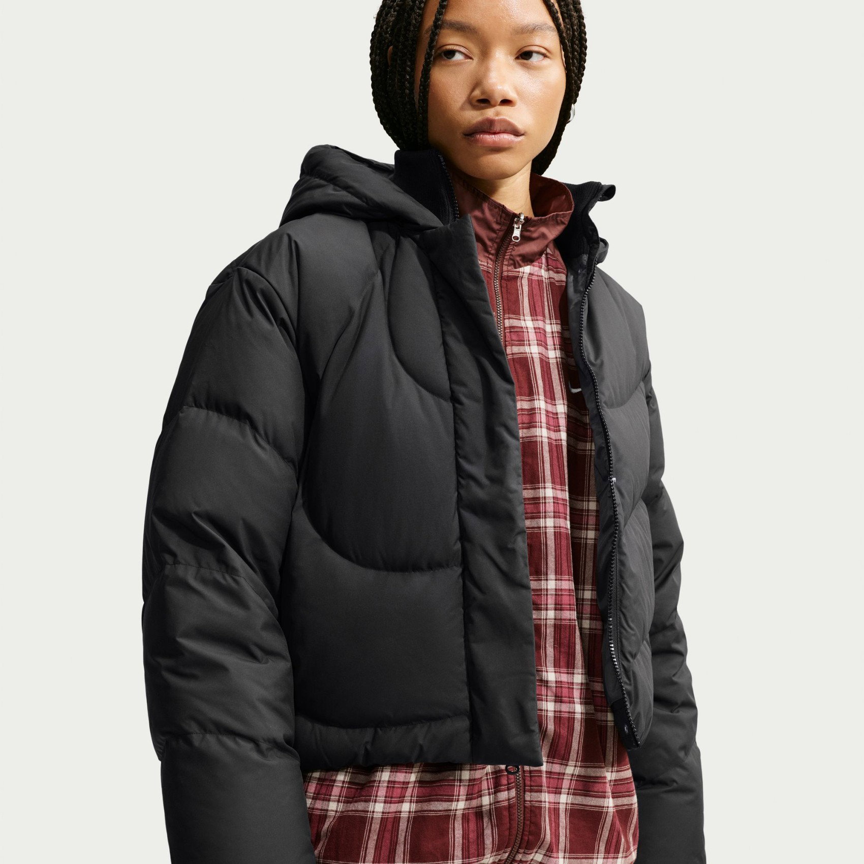 Женская куртка Nike Swoosh Series Storm-FIT Max