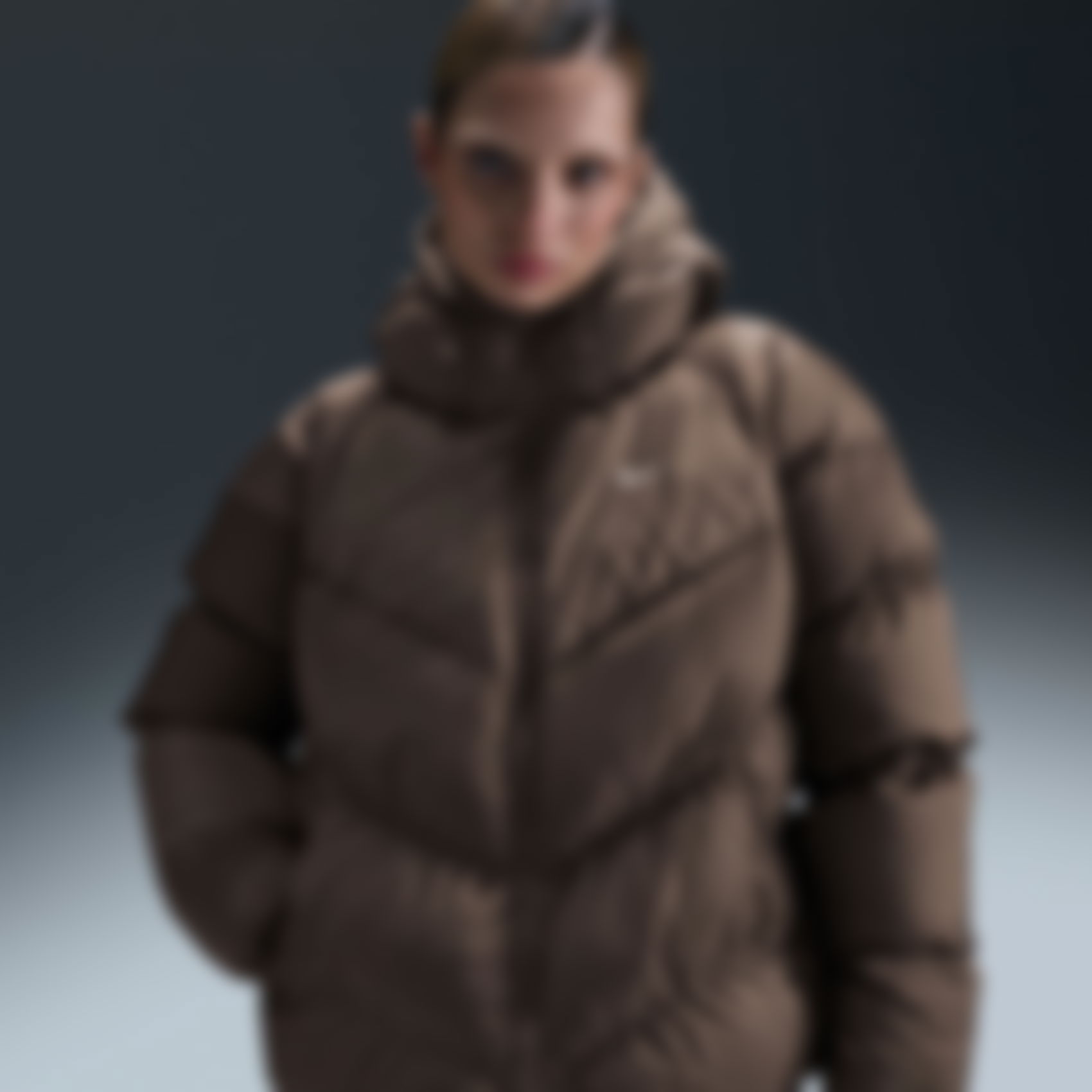 NIKE - Synthetic Fill Windpuffer Kadın Mont (1)