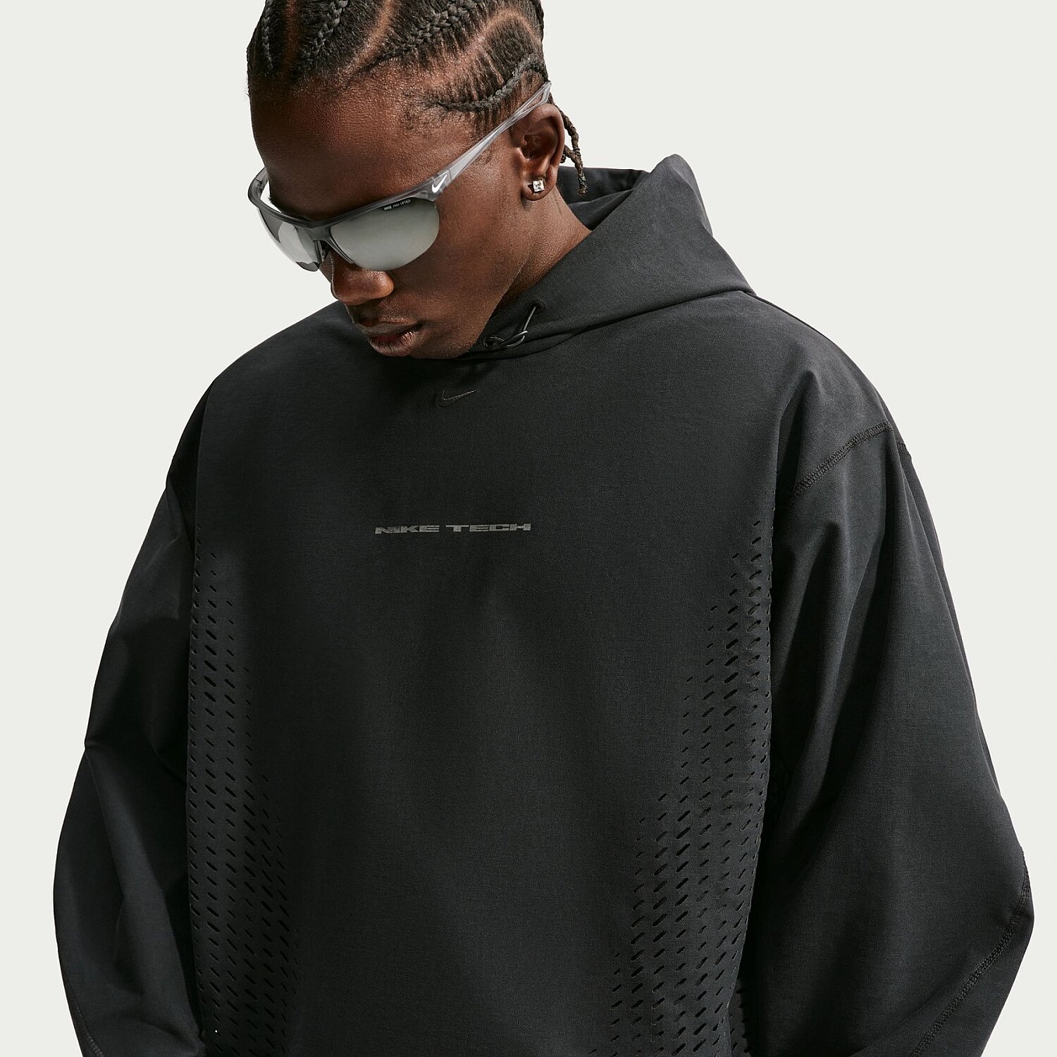 Мужской свитшот Nike Tech Dri-FIT Shori Perf Po Hoodie