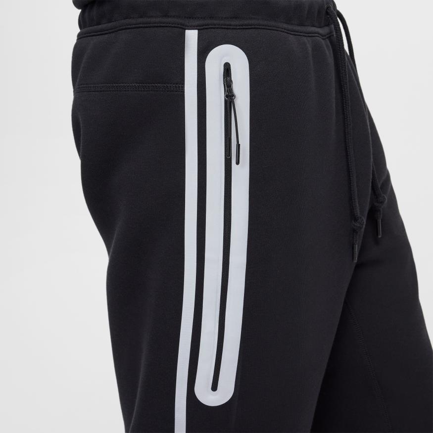 Tech Essential TF+ Jogger Erkek Eşofman Altı